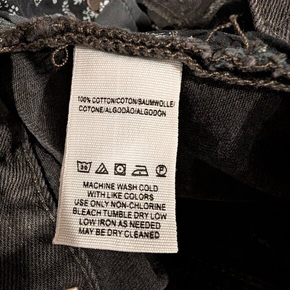 We The Free People Womens Jeans size 26 High Rise Black Straight Leg distressed - Picture 12 of 12